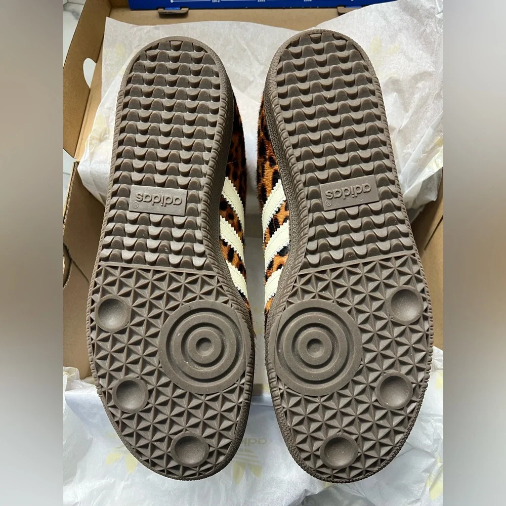 Adidas Women’s Samba OG Leopard print size 10 - Picture 6 of 9